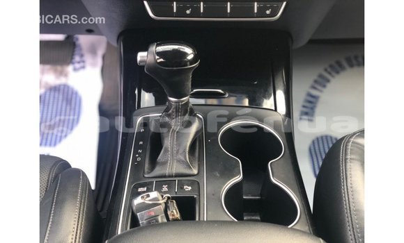 Acheter Import Voiture Kia Sorento Noir à Import - Dubai, Marquesas Acheter Import Voiture Kia Sorento Noir à Import - Dubai, Marquesas