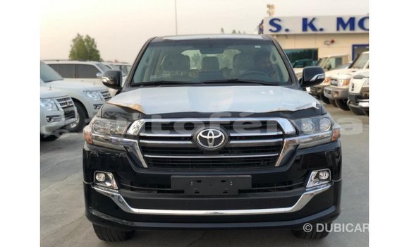 Buy Import Toyota Land Cruiser Black Car in Import - Dubai in Marquesas Buy Import Toyota Land Cruiser Black Car in Import - Dubai in Marquesas