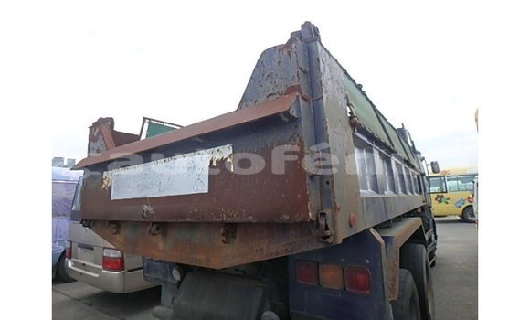 Buy Import Nissan 350Z Blue Car in Import - Dubai in Marquesas Buy Import Nissan 350Z Blue Car in Import - Dubai in Marquesas