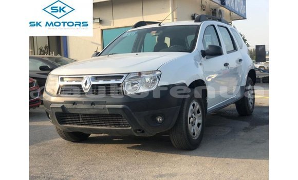 Acheter Import Voiture Renault Duster Blanc à Import - Dubai, Marquesas Acheter Import Voiture Renault Duster Blanc à Import - Dubai, Marquesas