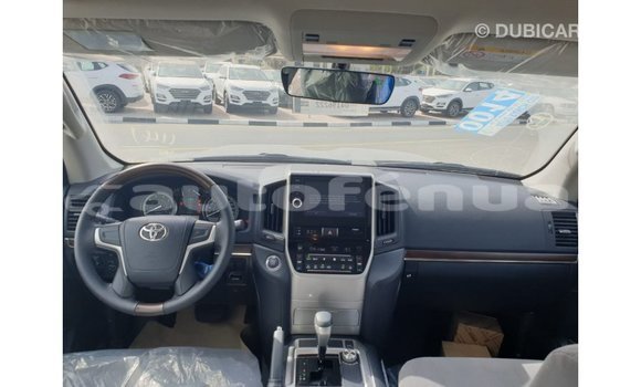 Buy Import Toyota Land Cruiser Black Car in Import - Dubai in Marquesas Buy Import Toyota Land Cruiser Black Car in Import - Dubai in Marquesas