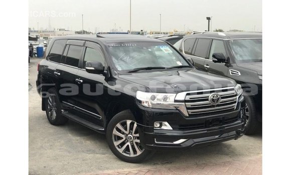 Buy Import Toyota Land Cruiser Black Car in Import - Dubai in Marquesas Buy Import Toyota Land Cruiser Black Car in Import - Dubai in Marquesas