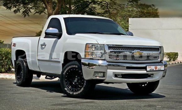 Medium with watermark chevrolet silverado marquesas import dubai 3952
