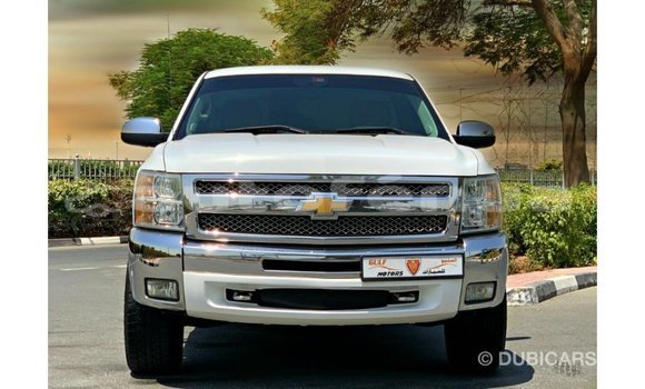 Buy Import Chevrolet Silverado White Car in Import - Dubai in Marquesas Buy Import Chevrolet Silverado White Car in Import - Dubai in Marquesas