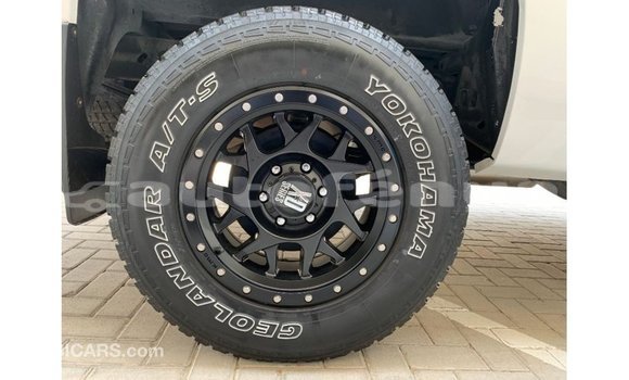 Buy Import Chevrolet Silverado White Car in Import - Dubai in Marquesas Buy Import Chevrolet Silverado White Car in Import - Dubai in Marquesas