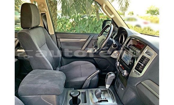 Acheter Import Voiture Mitsubishi Pajero Autre à Import - Dubai, Marquesas Acheter Import Voiture Mitsubishi Pajero Autre à Import - Dubai, Marquesas
