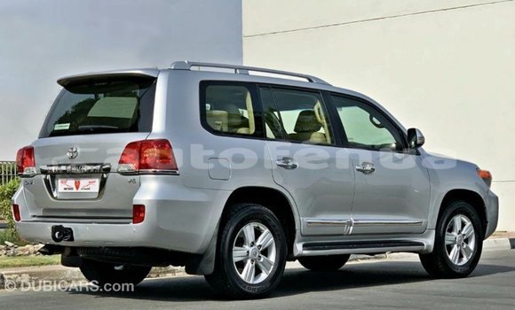 Buy Import Toyota Land Cruiser Other Car in Import - Dubai in Marquesas Buy Import Toyota Land Cruiser Other Car in Import - Dubai in Marquesas