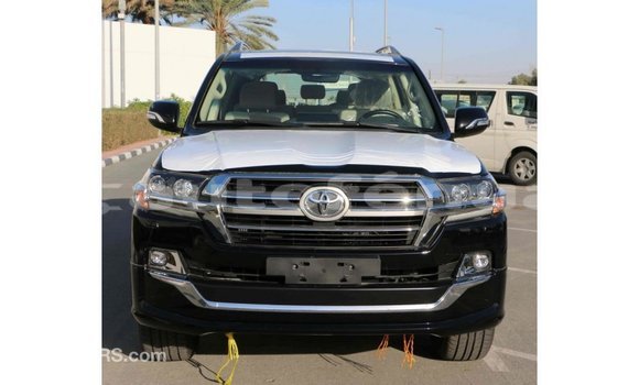 Acheter Import Voiture Toyota Land Cruiser Noir à Import - Dubai, Marquesas Acheter Import Voiture Toyota Land Cruiser Noir à Import - Dubai, Marquesas