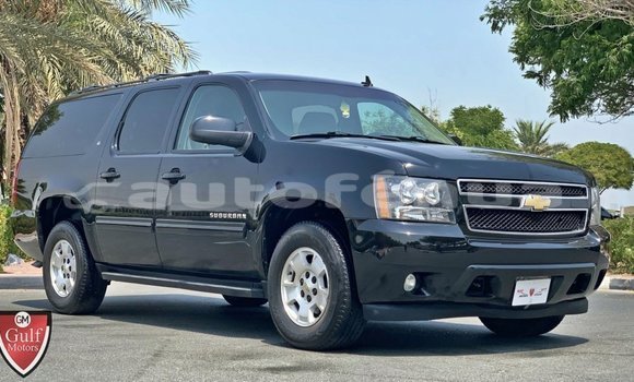 Acheter Import Voiture Chevrolet Suburban Noir à Import - Dubai, Marquesas
