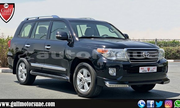 Acheter Import Voiture Toyota Land Cruiser Noir à Import - Dubai, Marquesas