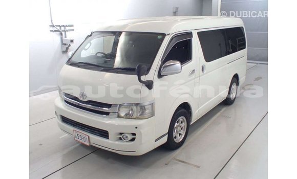 Buy Import Toyota Regius White Car in Import - Dubai in Marquesas Buy Import Toyota Regius White Car in Import - Dubai in Marquesas