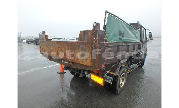 Buy Import Nissan 350Z Brown Car in Import - Dubai in Marquesas Buy Import Nissan 350Z Brown Car in Import - Dubai in Marquesas