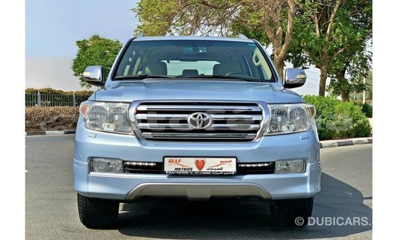 Acheter Import Voiture Toyota Land Cruiser Bleu à Import - Dubai, Marquesas Acheter Import Voiture Toyota Land Cruiser Bleu à Import - Dubai, Marquesas
