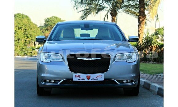 Acheter Import Voiture Chrysler 300 Autre à Import - Dubai, Marquesas Acheter Import Voiture Chrysler 300 Autre à Import - Dubai, Marquesas