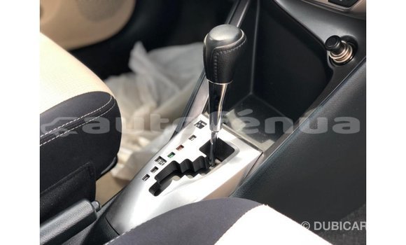 Acheter Import Voiture Toyota Yaris Autre à Import - Dubai, Marquesas Acheter Import Voiture Toyota Yaris Autre à Import - Dubai, Marquesas