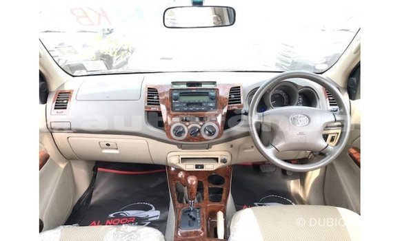 Buy Import Toyota Hilux Other Car in Import - Dubai in Marquesas Buy Import Toyota Hilux Other Car in Import - Dubai in Marquesas