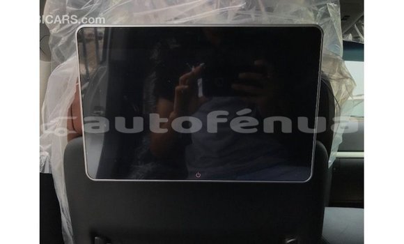 Buy Import Toyota Land Cruiser White Car in Import - Dubai in Marquesas Buy Import Toyota Land Cruiser White Car in Import - Dubai in Marquesas