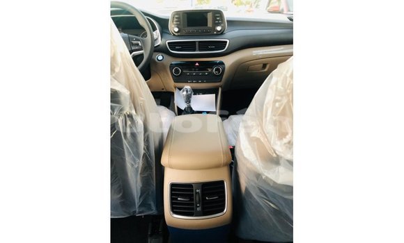 Acheter Import Voiture Hyundai Tucson Blanc à Import - Dubai, Marquesas Acheter Import Voiture Hyundai Tucson Blanc à Import - Dubai, Marquesas