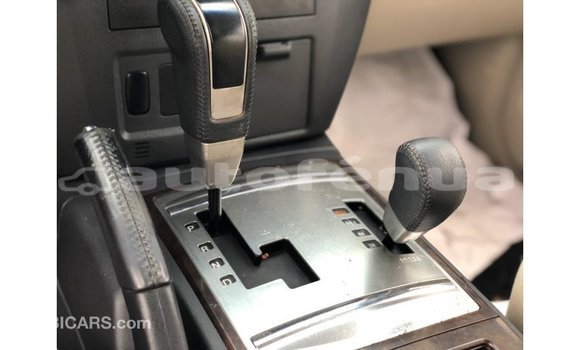 Acheter Import Voiture Mitsubishi Pajero Blanc à Import - Dubai, Marquesas Acheter Import Voiture Mitsubishi Pajero Blanc à Import - Dubai, Marquesas