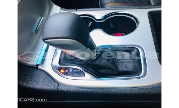 Acheter Import Voiture Jeep Grand Cherokee Noir à Import - Dubai, Marquesas Acheter Import Voiture Jeep Grand Cherokee Noir à Import - Dubai, Marquesas