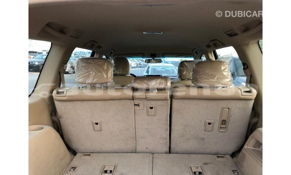 Acheter Import Voiture Toyota Prado Blanc à Import - Dubai, Marquesas Acheter Import Voiture Toyota Prado Blanc à Import - Dubai, Marquesas