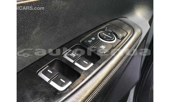 Acheter Import Voiture Kia Sorento Autre à Import - Dubai, Marquesas Acheter Import Voiture Kia Sorento Autre à Import - Dubai, Marquesas