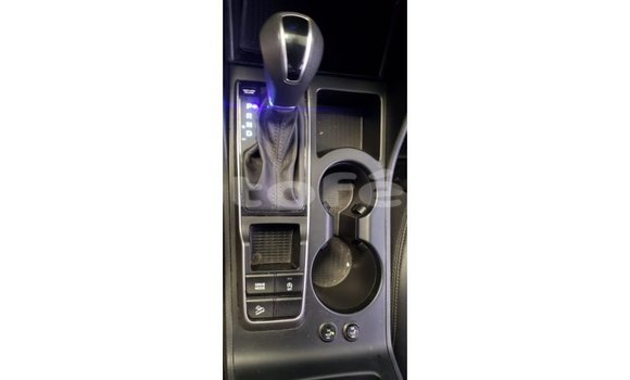 Acheter Import Voiture Hyundai Tucson Blanc à Import - Dubai, Marquesas Acheter Import Voiture Hyundai Tucson Blanc à Import - Dubai, Marquesas