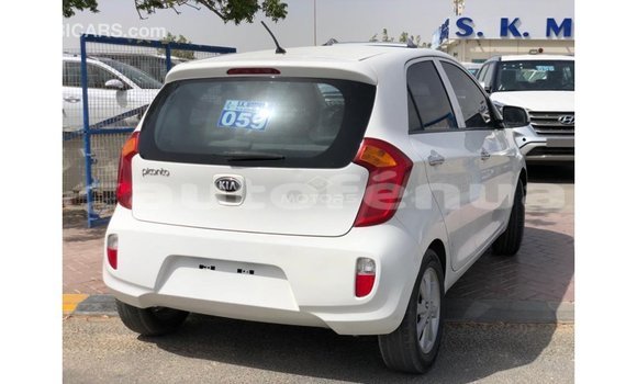 Acheter Import Voiture Kia Picanto Blanc à Import - Dubai, Marquesas Acheter Import Voiture Kia Picanto Blanc à Import - Dubai, Marquesas
