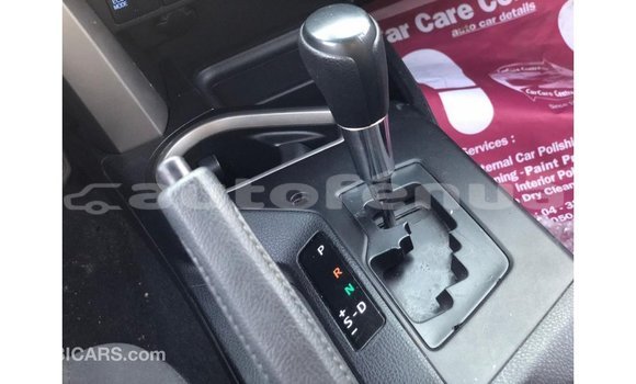 Acheter Import Voiture Toyota 4Runner Noir à Import - Dubai, Marquesas Acheter Import Voiture Toyota 4Runner Noir à Import - Dubai, Marquesas