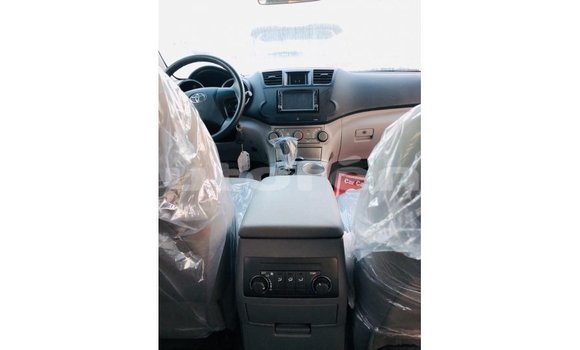 Acheter Import Voiture Toyota Highlander Autre à Import - Dubai, Marquesas Acheter Import Voiture Toyota Highlander Autre à Import - Dubai, Marquesas