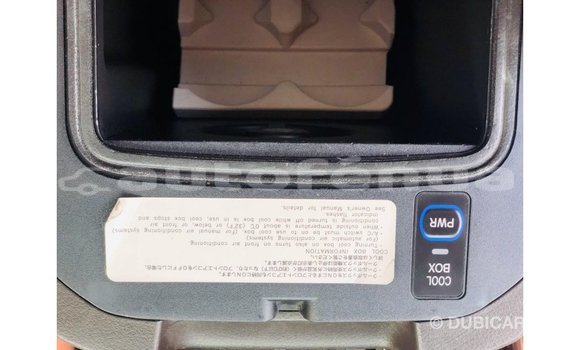 Acheter Import Voiture Toyota Prado Noir à Import - Dubai, Marquesas Acheter Import Voiture Toyota Prado Noir à Import - Dubai, Marquesas