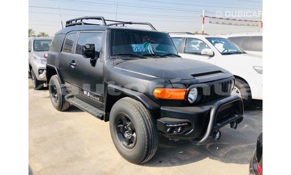 Acheter Import Voiture Toyota FJ Cruiser Noir à Import - Dubai, Marquesas Acheter Import Voiture Toyota FJ Cruiser Noir à Import - Dubai, Marquesas