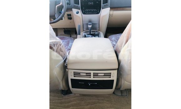 Acheter Import Voiture Toyota Land Cruiser Noir à Import - Dubai, Marquesas Acheter Import Voiture Toyota Land Cruiser Noir à Import - Dubai, Marquesas