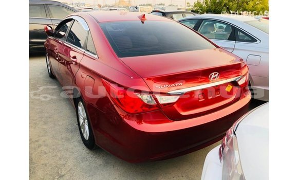 Acheter Import Voiture Hyundai Sonata Rouge à Import - Dubai, Marquesas Acheter Import Voiture Hyundai Sonata Rouge à Import - Dubai, Marquesas