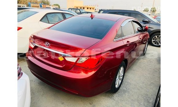 Acheter Import Voiture Hyundai Sonata Rouge à Import - Dubai, Marquesas Acheter Import Voiture Hyundai Sonata Rouge à Import - Dubai, Marquesas