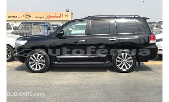 Buy Import Toyota Land Cruiser Black Car in Import - Dubai in Marquesas Buy Import Toyota Land Cruiser Black Car in Import - Dubai in Marquesas