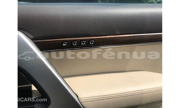 Buy Import Toyota Land Cruiser Black Car in Import - Dubai in Marquesas Buy Import Toyota Land Cruiser Black Car in Import - Dubai in Marquesas