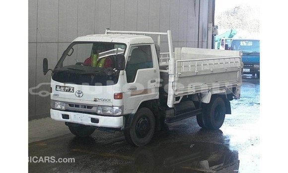 Buy Import Toyota Dyna White Car in Import - Dubai in Marquesas Buy Import Toyota Dyna White Car in Import - Dubai in Marquesas