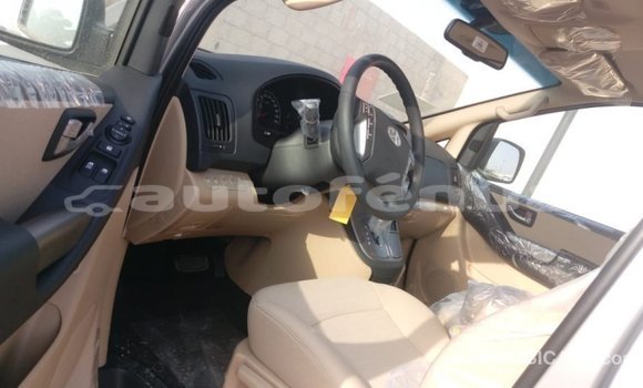 Acheter Import Utilitaire Hyundai Chorus Marron à Import - Dubai, Marquesas Acheter Import Utilitaire Hyundai Chorus Marron à Import - Dubai, Marquesas