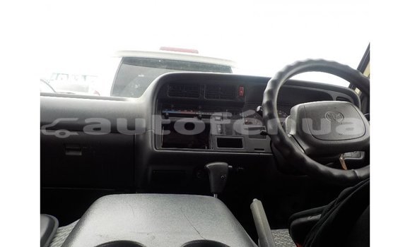Buy Import Toyota Hiace White Car in Import - Dubai in Marquesas Buy Import Toyota Hiace White Car in Import - Dubai in Marquesas