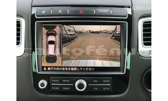 Acheter Import Voiture Volkswagen Touareg Marron à Import - Dubai, Marquesas Acheter Import Voiture Volkswagen Touareg Marron à Import - Dubai, Marquesas