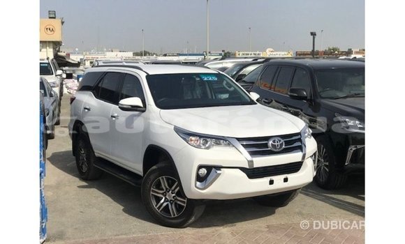 Buy Import Toyota Fortuner White Car in Import - Dubai in Marquesas Buy Import Toyota Fortuner White Car in Import - Dubai in Marquesas