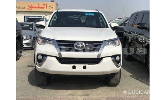 Buy Import Toyota Fortuner White Car in Import - Dubai in Marquesas Buy Import Toyota Fortuner White Car in Import - Dubai in Marquesas
