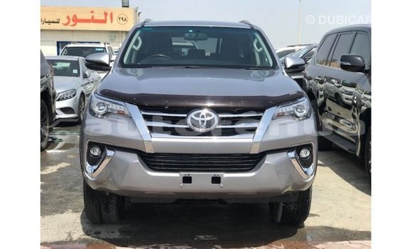 Buy Import Toyota Fortuner Other Car in Import - Dubai in Marquesas Buy Import Toyota Fortuner Other Car in Import - Dubai in Marquesas