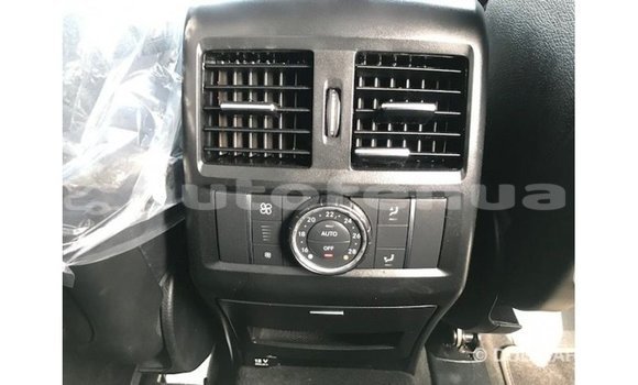 Acheter Import Voiture Mercedes-Benz 190 Blanc à Import - Dubai, Marquesas Acheter Import Voiture Mercedes-Benz 190 Blanc à Import - Dubai, Marquesas