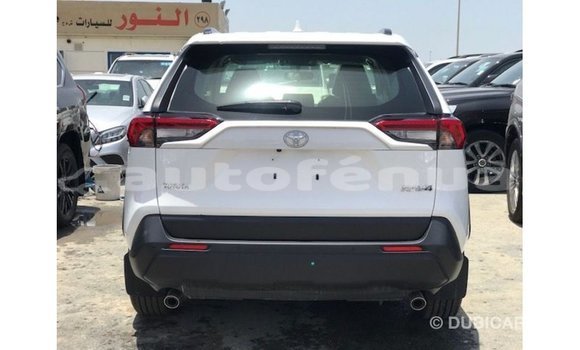 Buy Import Toyota 4Runner White Car in Import - Dubai in Marquesas Buy Import Toyota 4Runner White Car in Import - Dubai in Marquesas