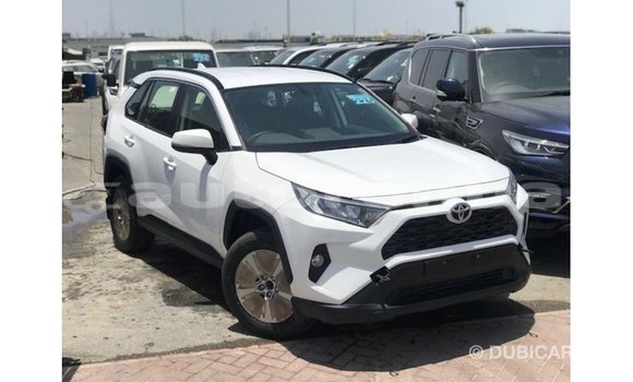 Buy Import Toyota 4Runner White Car in Import - Dubai in Marquesas Buy Import Toyota 4Runner White Car in Import - Dubai in Marquesas