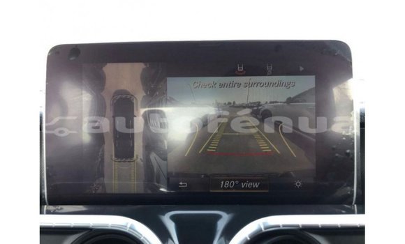 Acheter Import Voiture Mercedes-Benz 250 Noir à Import - Dubai, Marquesas Acheter Import Voiture Mercedes-Benz 250 Noir à Import - Dubai, Marquesas