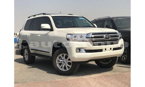 Medium with watermark toyota land cruiser marquesas import dubai 4128