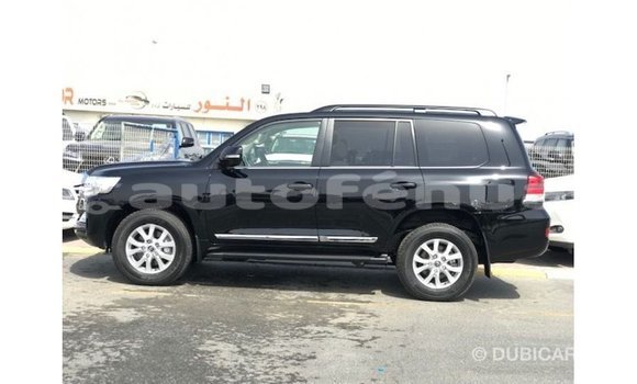 Buy Import Toyota Land Cruiser Black Car in Import - Dubai in Marquesas Buy Import Toyota Land Cruiser Black Car in Import - Dubai in Marquesas